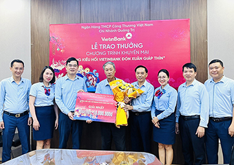 10 khách hàng may mắn trong CTKM “Cùng Kiều hối VietinBank đón Xuân Giáp Thìn”