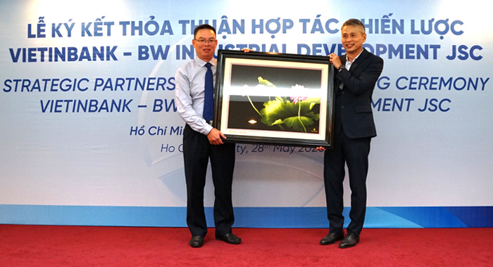 Lễ ký kết thỏa thuận hợp tác toàn diện giữa VietinBank và BWID đã diễn ra thành công tốt đẹp