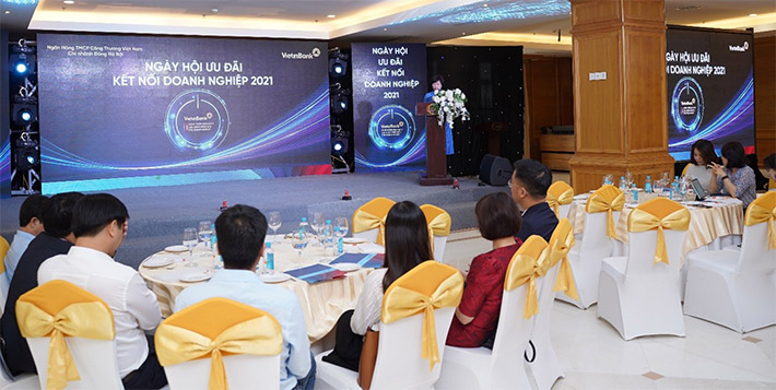 Bà Lê Thanh Mai - Giám đốc VietinBank Đông Hà Nội cam kết cung cấp các sản phẩm, dịch vụ ưu việt đến các KHDN